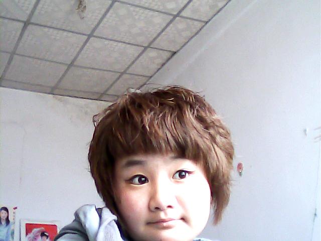 45度向上倾斜照片